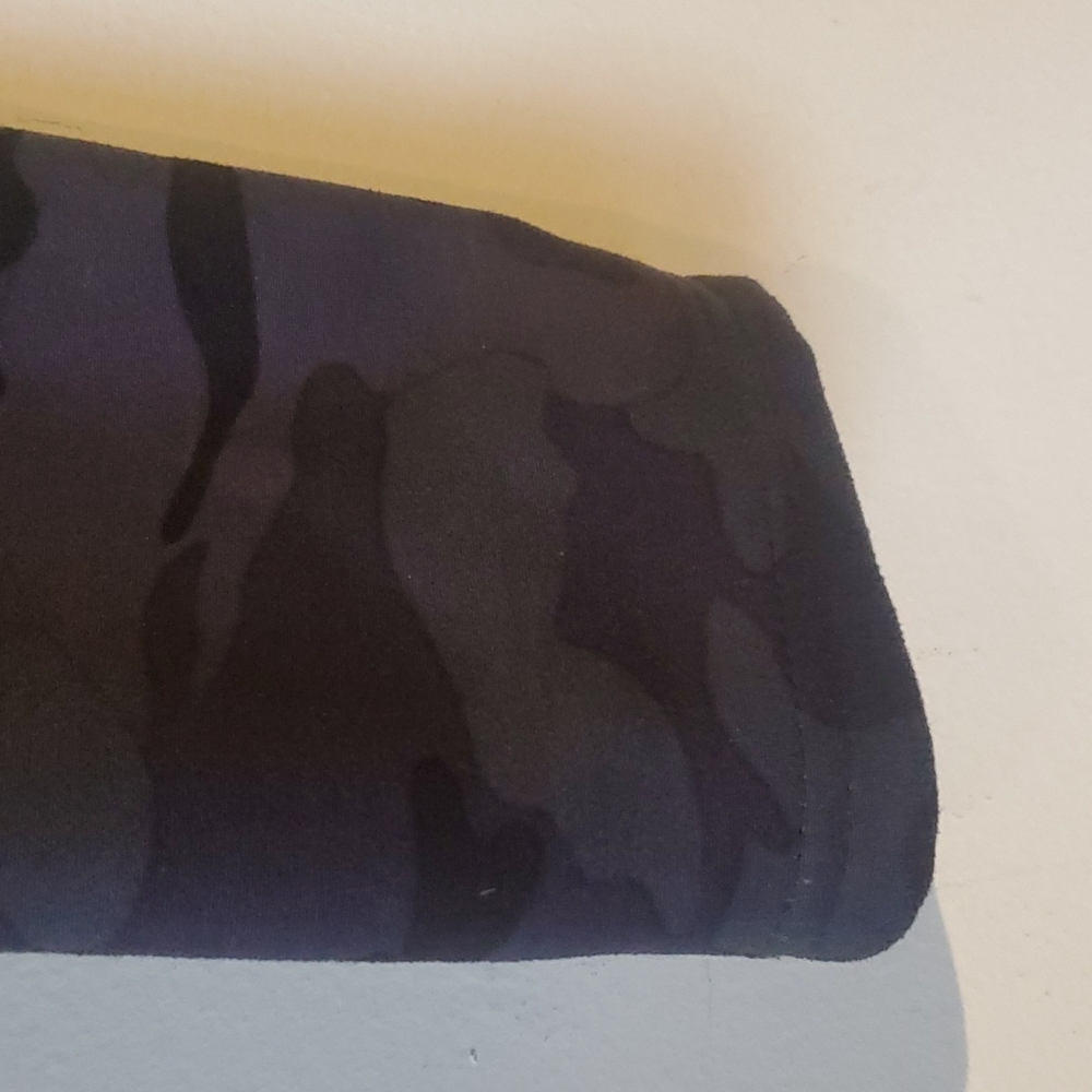 Cozy lined thermals w super soft fuzzy lining black gray camo Outdoor Camping - Picture 2 of 9